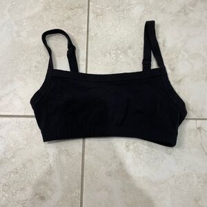 NWOT Aritzia BUTTER Tumbler Bra Top